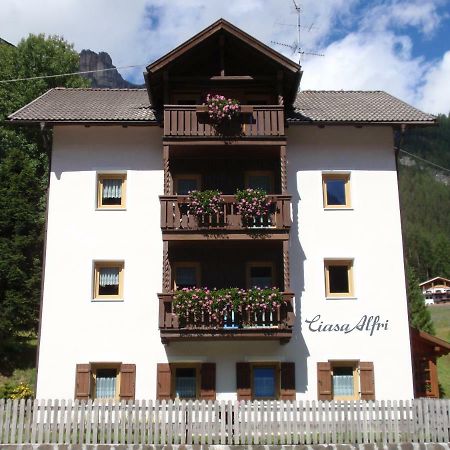 Ciasa Alfri Hotel La Villa  Eksteriør billede
